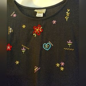 Vintage! Black Dress with floral embroidery